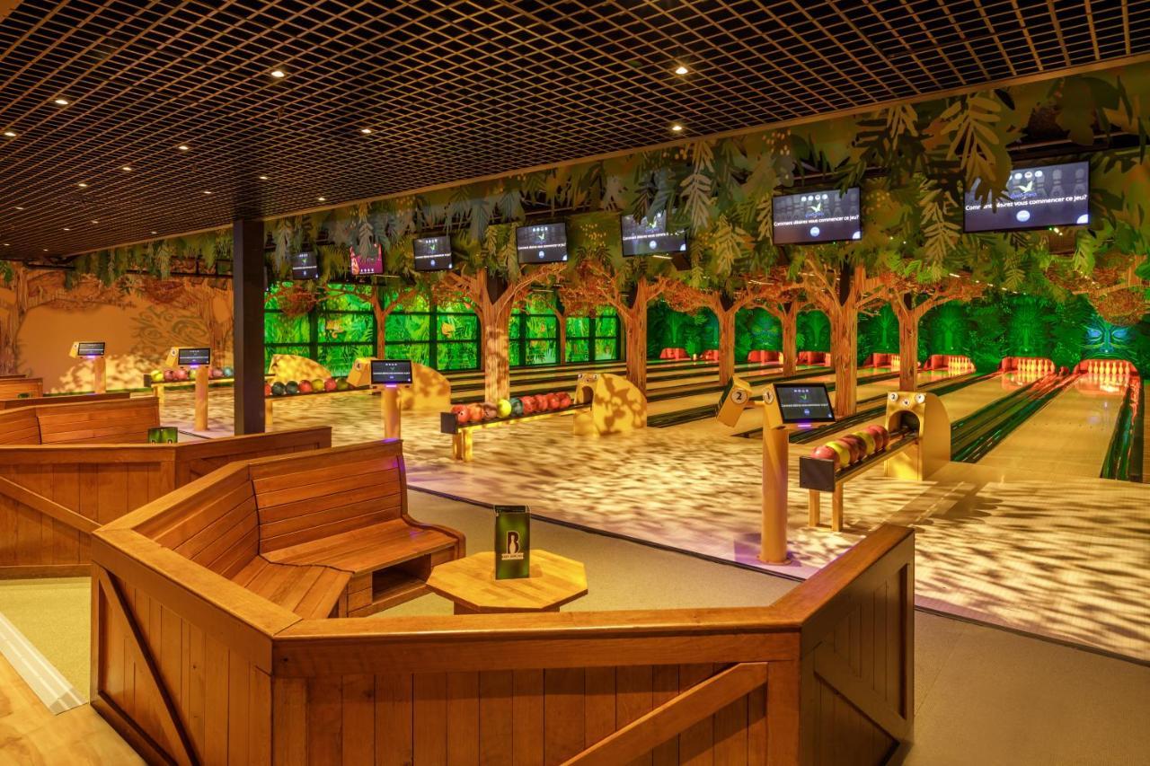 Center Parcs Les Bois Francs Hotel Верней д'Авр е д'Итон Екстериор снимка