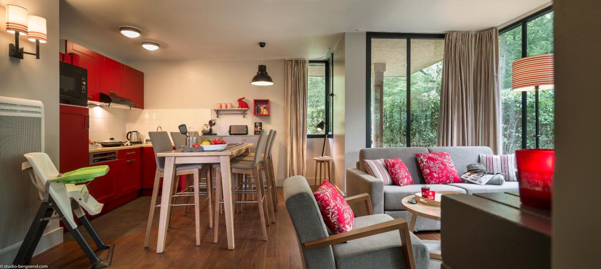 Center Parcs Les Bois Francs Hotel Верней д'Авр е д'Итон Екстериор снимка